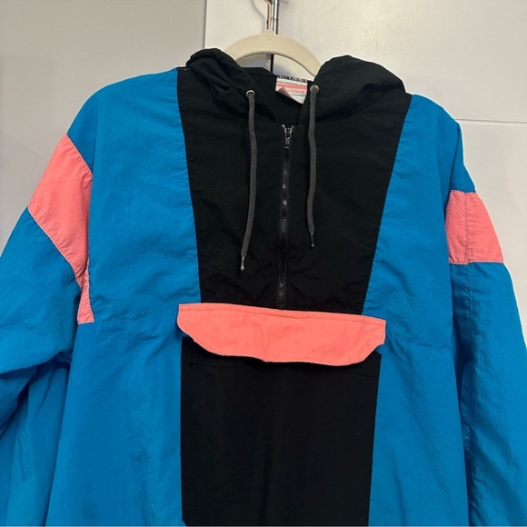 Vintage Pullover Windbreaker - Picture 3 of 6